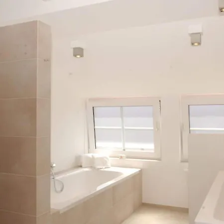 House Flora, Golden Knoepke Apartamento Juist